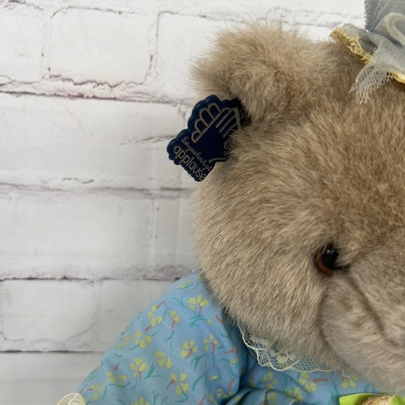 Vintage Applause 1986 Bear in dress and hat, ear tag - Picture 2 of 8